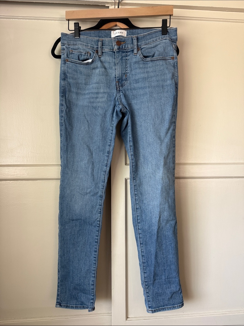 Frame Light Blue Women’s Slim Jeans